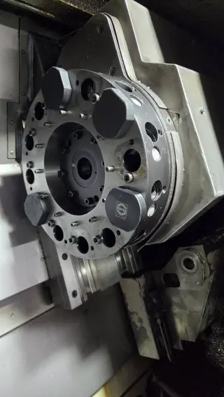 Spinner TC400 52MC Токарный с ЧПУ