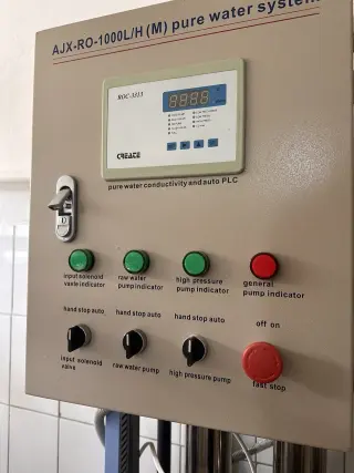 Установка обратного осмоса AWT RO-1000L