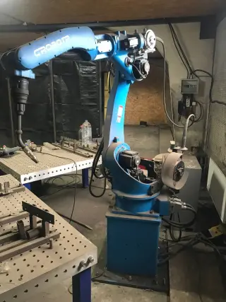Роботизированный комплекс по автоматизации процесса сварки CRP-RH20-10