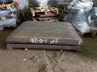 Плита дробящая неподвижная 481620000100 Щековой дробилки СМ-16Д