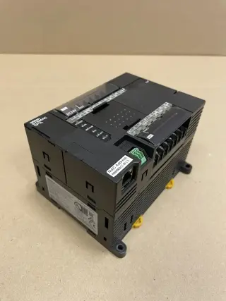 Программируемый контроллер Omron CP1L-EL20DT1-D