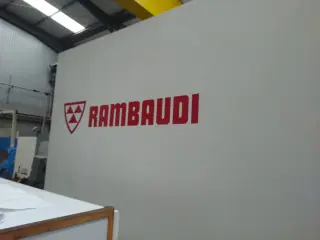 Портальные обрабатывающие центр c ЧПУ Rambaudi RC 270