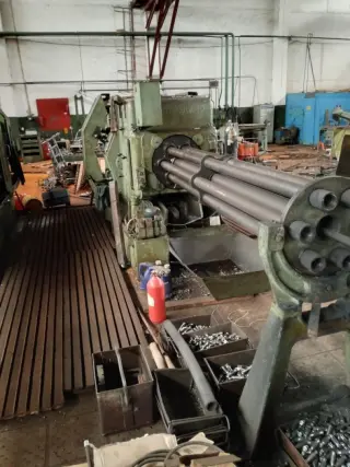 Автомат токарный шестишпиндельный 1Б240-6