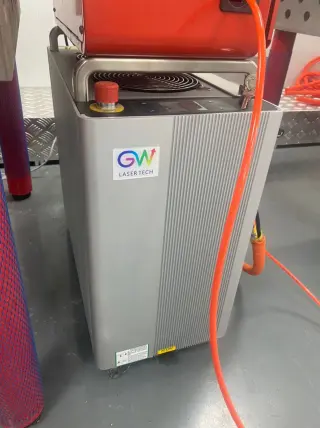 Лазерный аппарат для резки, сварки и очистки металла GW laser tech 1500W
