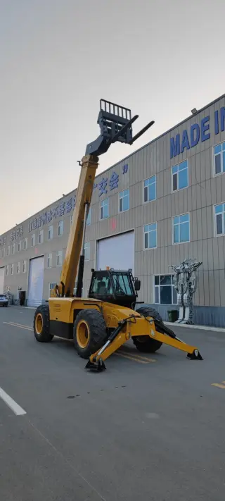 Погрузчик телескопический MAXIZM TH1440