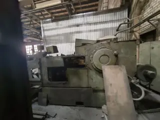 Холодновысадочный автомат