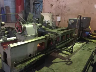 Токарно-винторезный станок 1М63БФ101 РМЦ2800