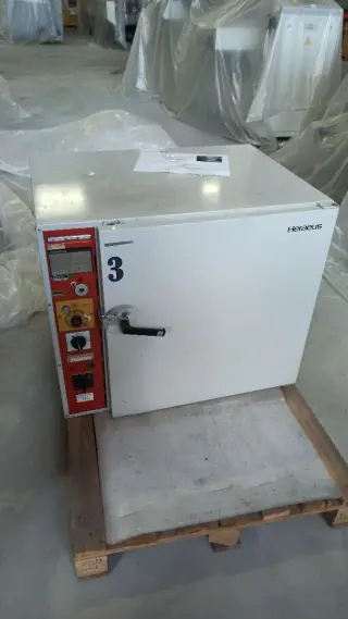 Термошкаф Heraeus D-6450 typ LUT 5050EK