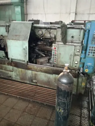 Автомат токарный шестишпиндельный 1Б240-6