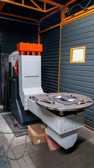 Роботизированная станция для лазерной резки и сварки FANUC M-710iC/70