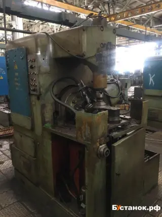 Зубофрезерный станок 5Б312 405