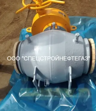 Кран из стали шаровой 11лс60п5 р-с-п-хл DN 200 мм PN 8,0 МПа