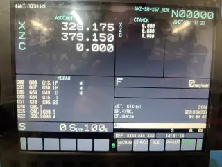 Cтaнок токaрнo-фрeзeрный SMEC SL2000AM с устройством подачи прутка Fedek DH65L-S2