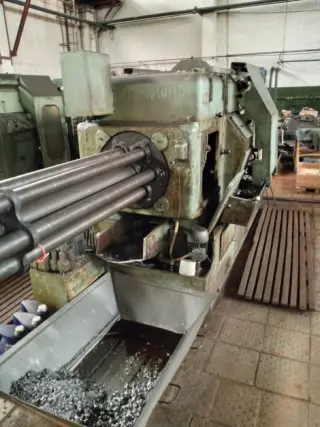 Автомат токарный шестишпиндельный 1Б240-6