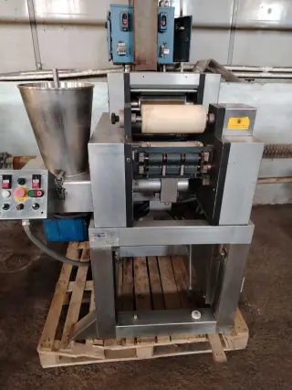 Пельменный аппарат Dominioni D250N, 2007 г