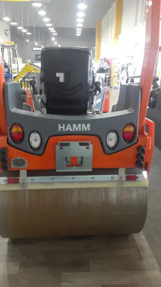 Тандемный каток с двумя вибрирующими вальцами HAMM HD 14 VV
