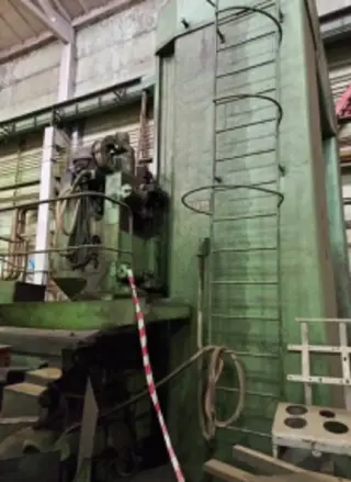 Продольно-фрезерный станок 6620