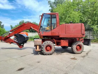 Колёсный экскаватор Case 888 BP, 1994