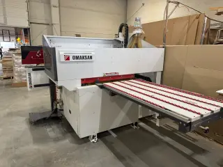 Автоматический сверлильно-присадочный станок с ЧПУ OMAKSAN. Модель DRILLMAC 1000