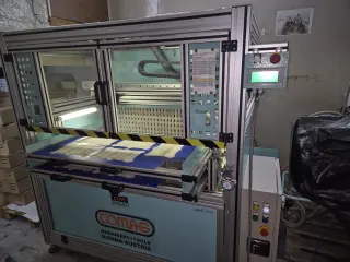 Робот клеемазка Comag Модель CCN2-1
