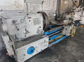 Токарно-винторезный станок 1А64