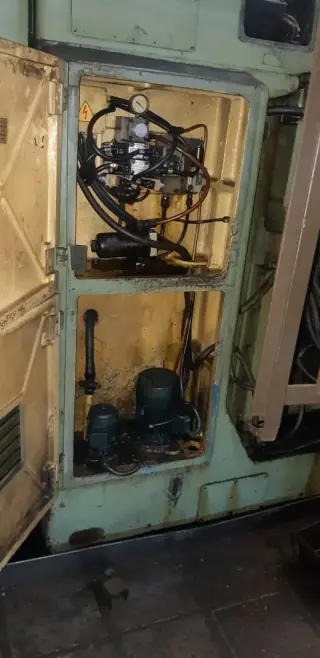 Зубошевинговальный станок (аналог 5702) авс02 42725