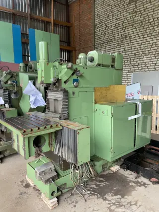 Фрезерный станок с ЧПУ AG400CNC