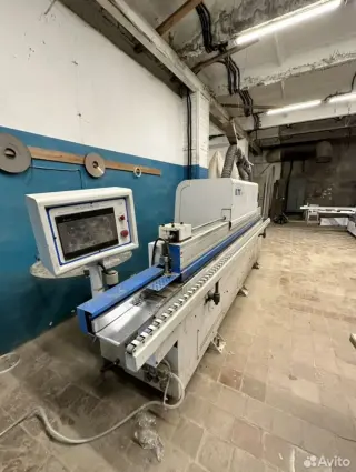 Кромкооблицовочный станок