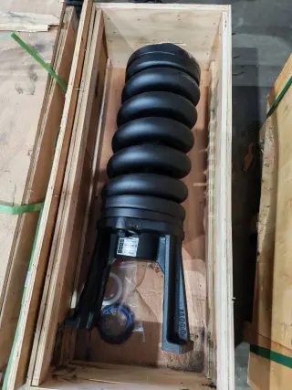 Натяжители гусениц буровых установок EPIROC FlexiROC D65