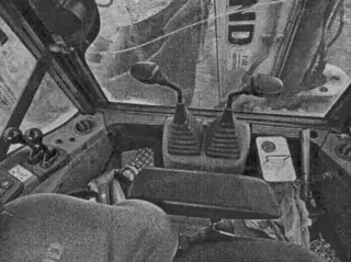 Экскаватор-погрузчик В115В, гос. регистрационный знак: 88-50 АА 29, год выпуска: 2012, идентификационный номер ТС (VIN): FNHB115BNCHH01446