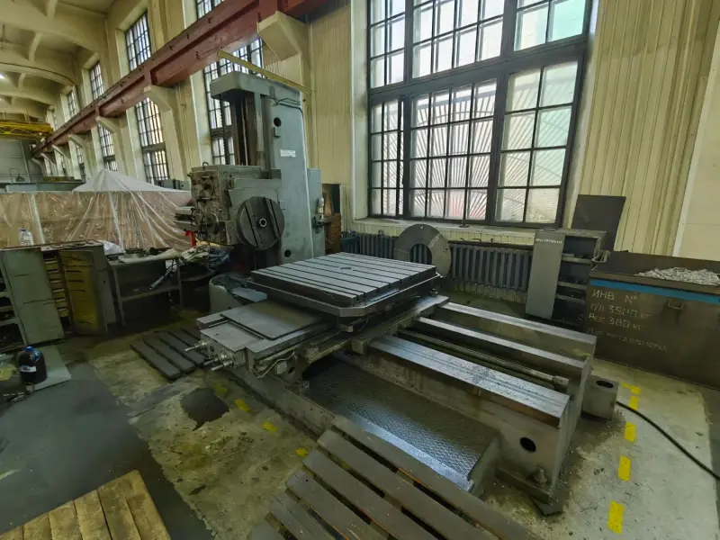 Станки горизонтально-расточные W100 и 2622В