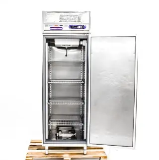 Шкаф холодильный Master Chef ARG-701