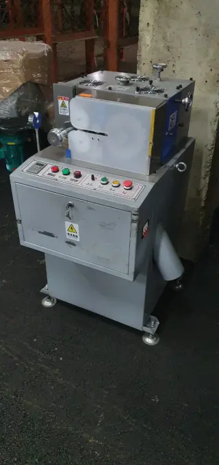 Капсулятор HK-180