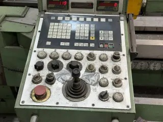 Токарный станок с подвижной станиной EST TICINO - ET-BM-CT 520