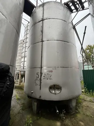 Емкость из нержавеющей стали 50 м куб