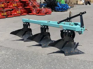 Плуг трехкорпусной навесной ПЛНМ-3-35 OGR