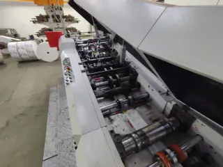 Машина для производства пакетов бумажных с прямоугольным дном BAG MASTER TC 8-28 PUNCHED HANDLE