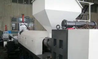 Двухкаскадный стренговый гранулятор SJ130/130