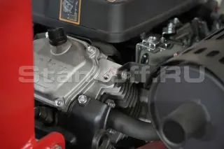 Бензиновый измельчитель веток BX42B