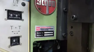 Затяжная машина для обуви Schon 640 ТТ
