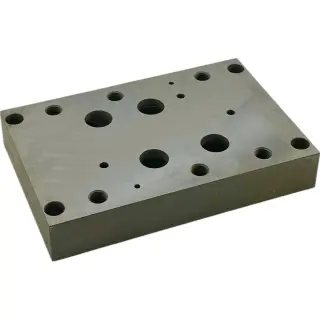 плита монтажная к 1Р323 труб монтаж выход вниз (DD-10-SP-B-6D)