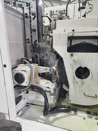 Шлифовальный станок для круглого наружного шлифования колец подшипников SWa AGL 125 (АГЛ 125) WMW