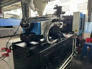 Термопласт Автомат Union 150T SERVO