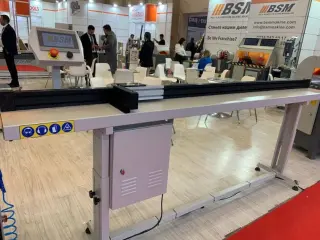Автоматическая торцовочная пила BSM AK500 для алюминиевого профиля