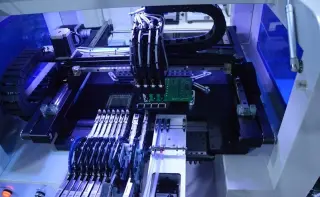 Автоматический установщик smd компонентов 460