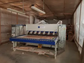 Продажа оборудования деревообрабатывающего цеха