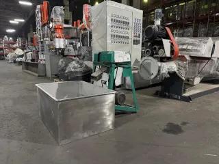 Гранулятор твёрдых отходов SJ125H