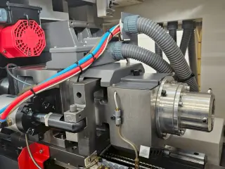 Автомат продольного точения Hanwha XDI32-N