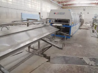 Линию Greiner AG для производства ПВХ подоконника экструдер KMD-110