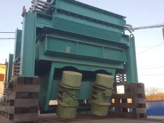 Вибрационный питатель